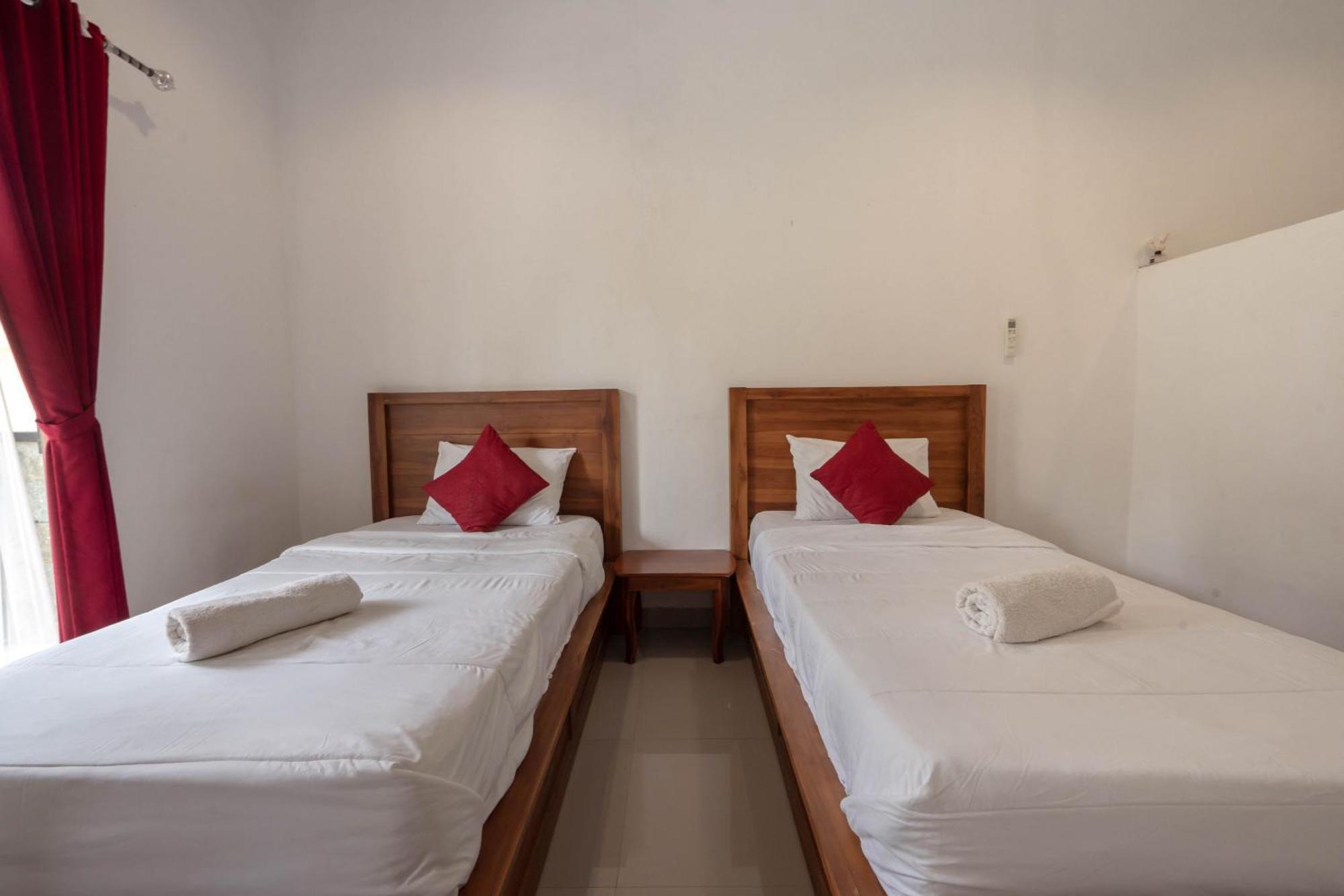 Omah Nusa Villa Redpartner Toyapakeh Ngoại thất bức ảnh