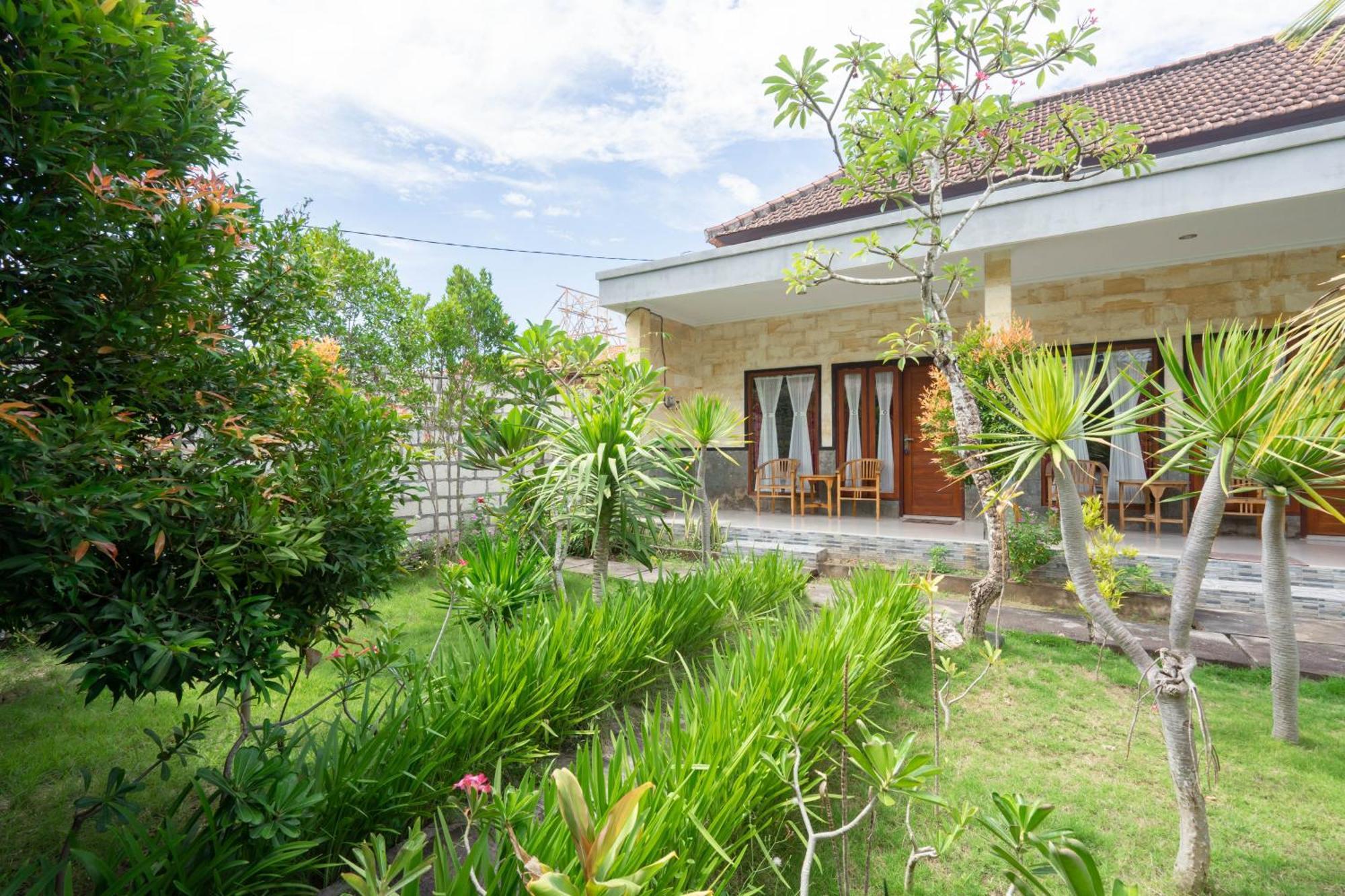 Omah Nusa Villa Redpartner Toyapakeh Ngoại thất bức ảnh
